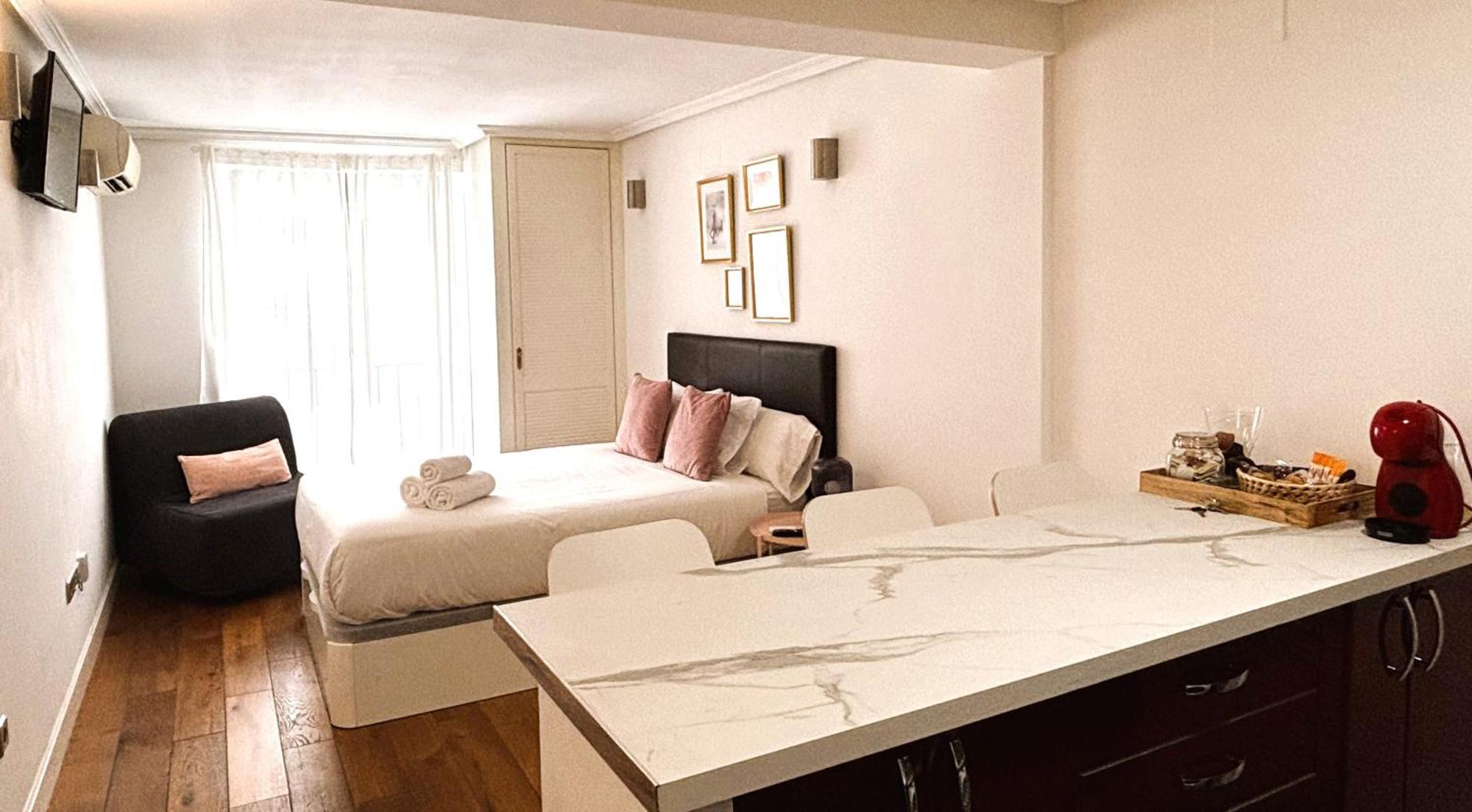 Chueca Apartamentos Noxi Madrid Exteriör bild