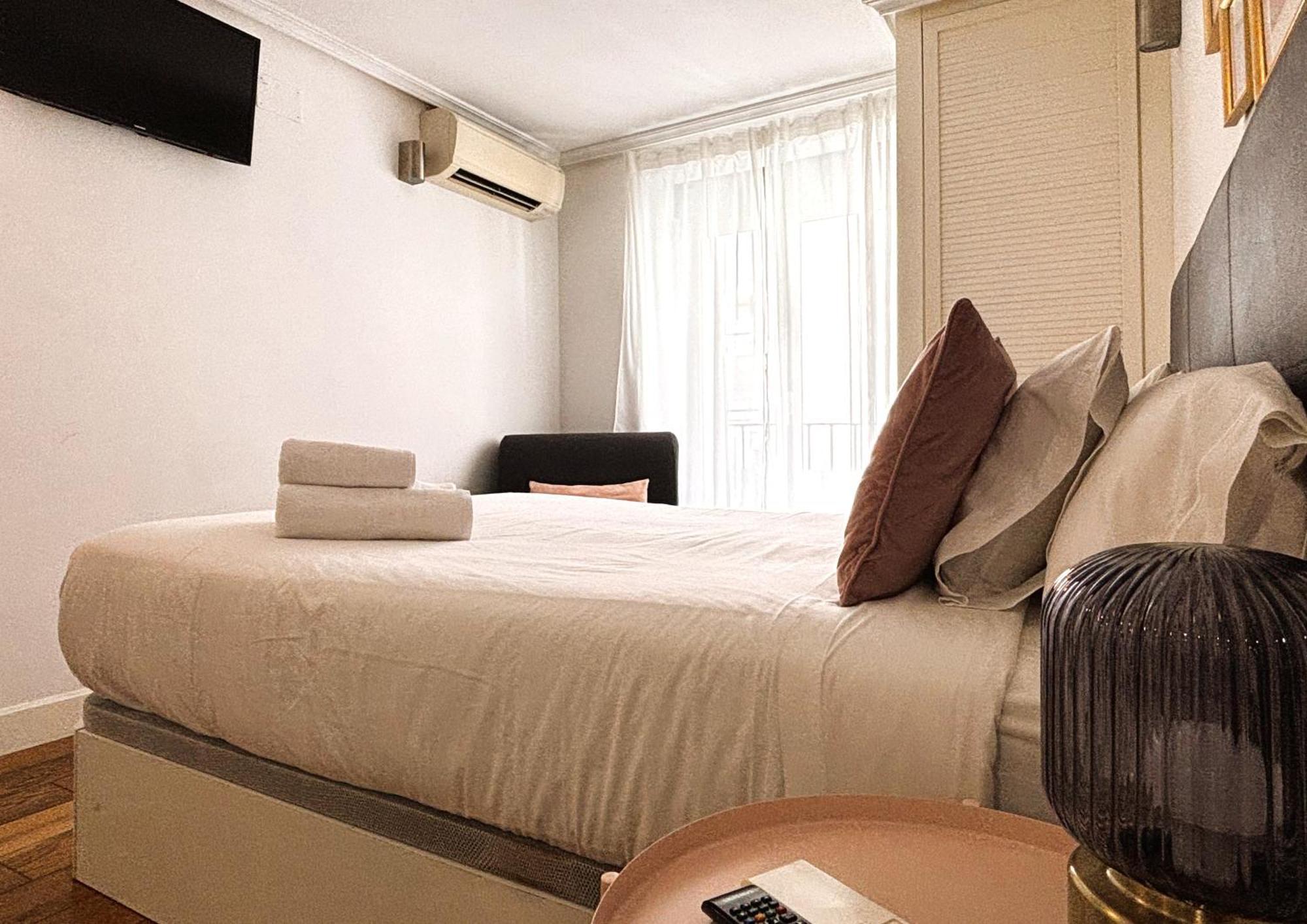Chueca Apartamentos Noxi Madrid Exteriör bild